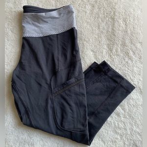 Lululemon Athletic Gray Cropped Leggings